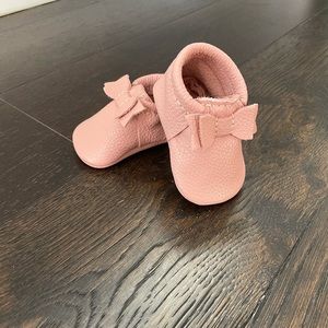 Brand new Freshly Picked pink moccasins